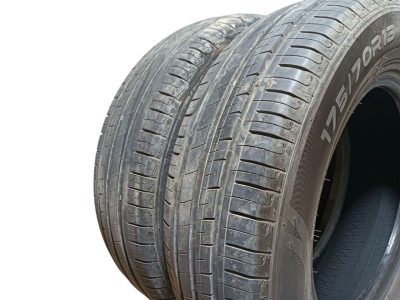 Recambio de neumatico para » otros... modelos referencia OEM IAM 175/70 R18 82T 2 LANVIGATOR