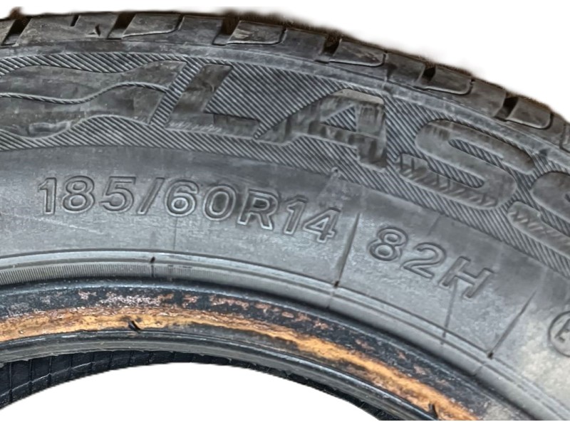 Recambio de neumatico para » otros... modelos referencia OEM IAM 185/60 R14 82H 2 LASSA