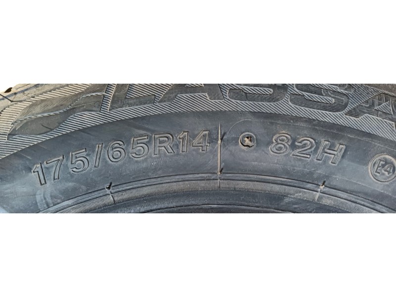 Recambio de neumatico para » otros... modelos referencia OEM IAM 175/65 R14 82H 2 LASSA