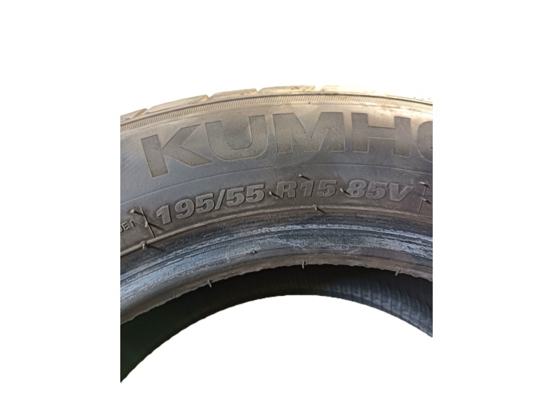 Recambio de neumatico para » otros... modelos referencia OEM IAM 195/55 R15 85V 2 KUMHO