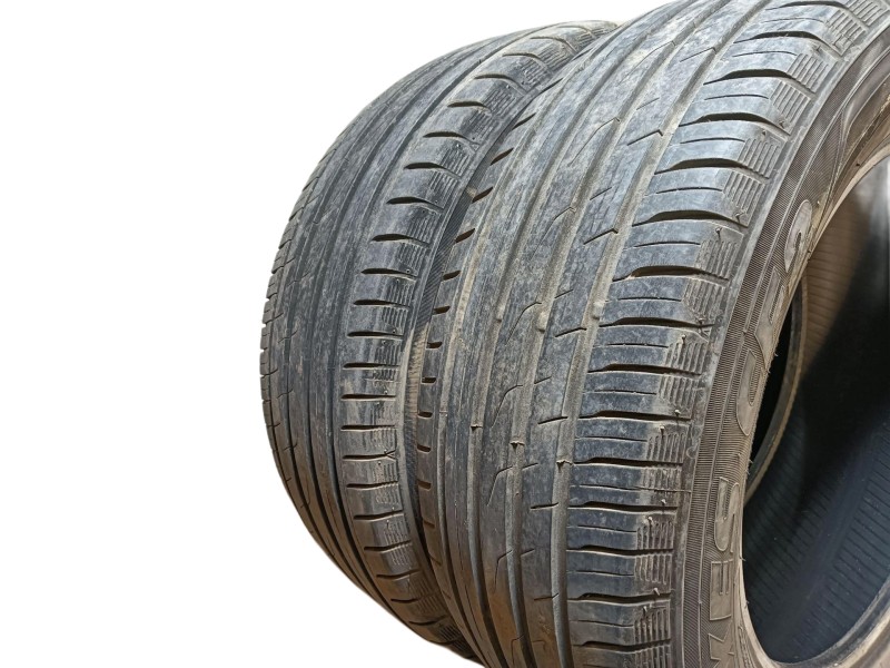 Recambio de neumatico para » otros... modelos referencia OEM IAM 195/60 R15 88H 2 TOYO
