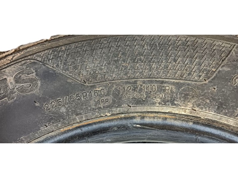 Recambio de neumatico para » otros... modelos referencia OEM IAM 225/65 R16C 112/110R 2 KLEBER