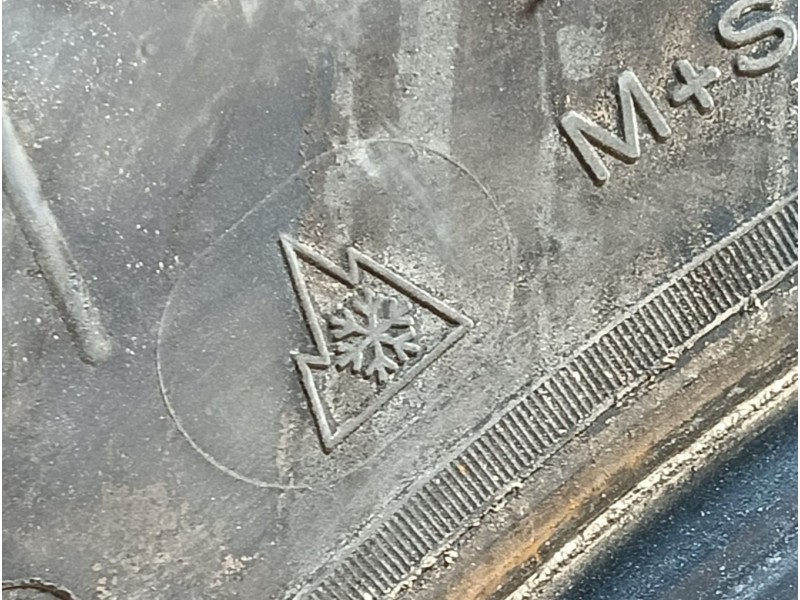 Recambio de neumatico para » otros... modelos referencia OEM IAM 225/65 R16C 112/110R 2 KEBLER