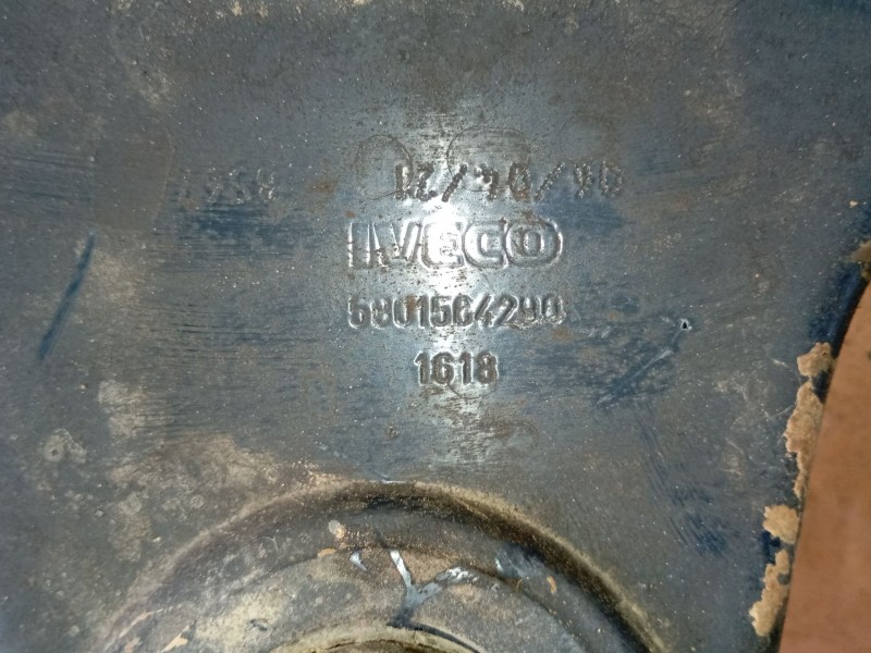 Recambio de brazo suspension superior delantero izquierdo para iveco daily vi furgoneta 33s16, 35s16, 35c16, 40c16, 50c16 refere