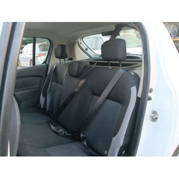 CINTURON SEGURIDAD TRASERO CENTRAL 888506476R 