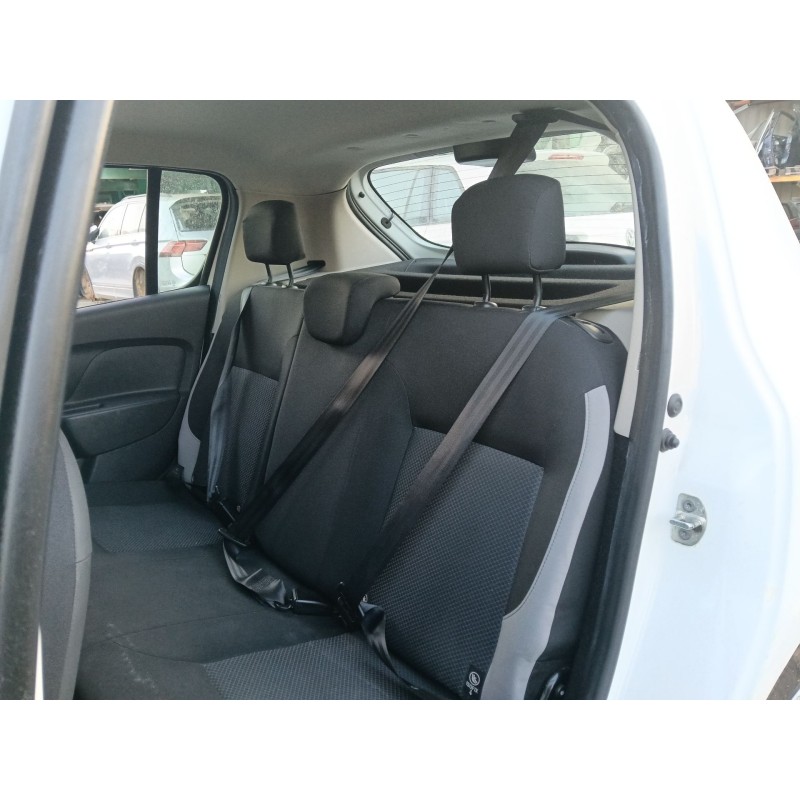 Recambio de cinturon seguridad trasero central para dacia sandero ii (b8_) 1.2 referencia OEM IAM 888506476R  