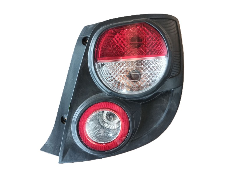 Recambio de piloto trasero derecho para chevrolet aveo hatchback (t300) 1.2 referencia OEM IAM   