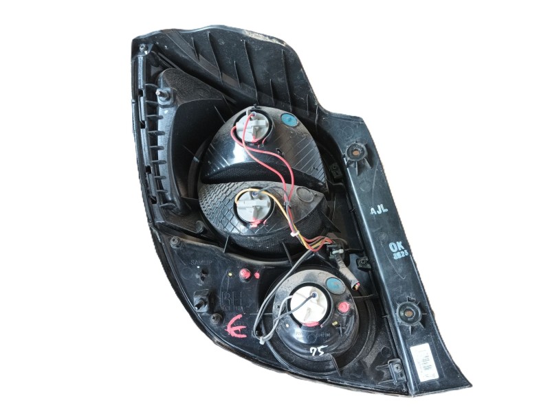 Recambio de piloto trasero derecho para chevrolet aveo hatchback (t300) 1.2 referencia OEM IAM   