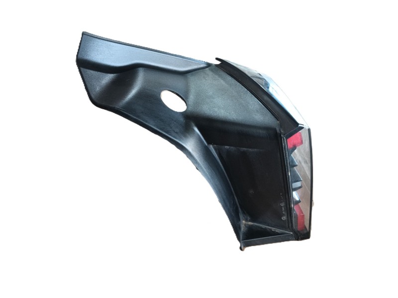 Recambio de piloto trasero derecho para tesla model 3 (5yj3) ev awd referencia OEM IAM   