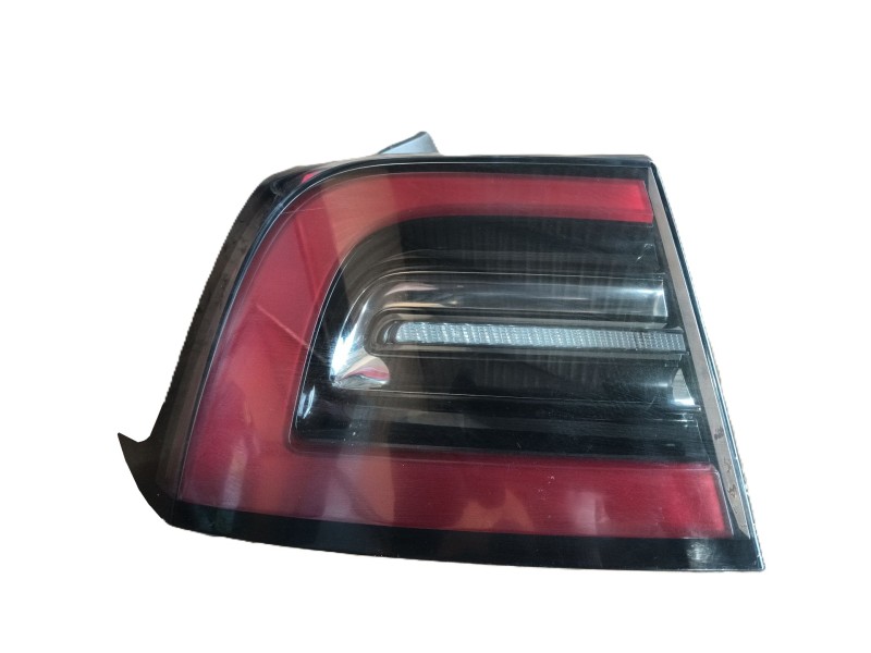 Recambio de piloto trasero izquierdo para tesla model 3 (5yj3) ev awd referencia OEM IAM   