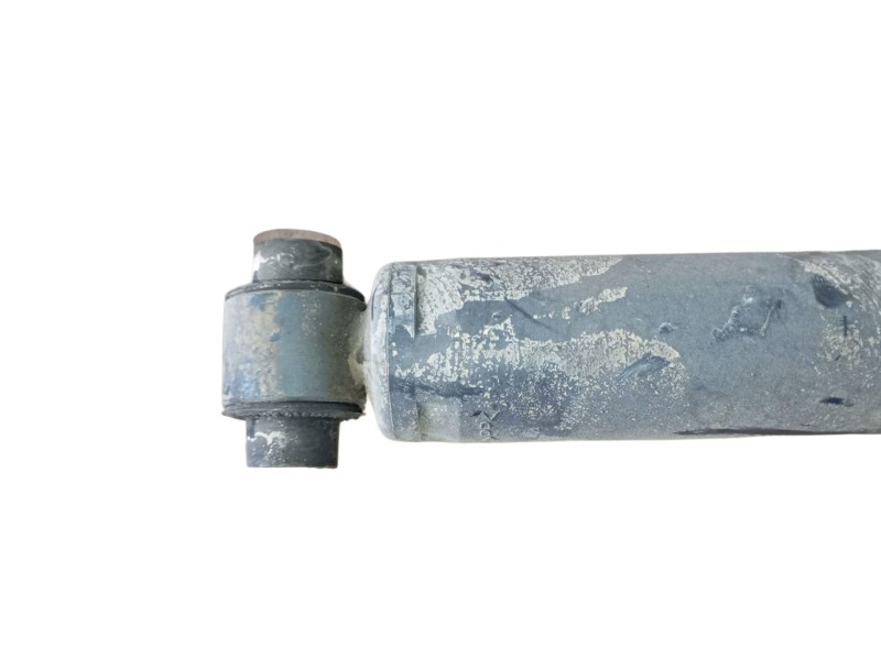 Recambio de amortiguador trasero derecho para iveco daily vi furgoneta 33s16, 35s16, 35c16, 40c16, 50c16 referencia OEM IAM   