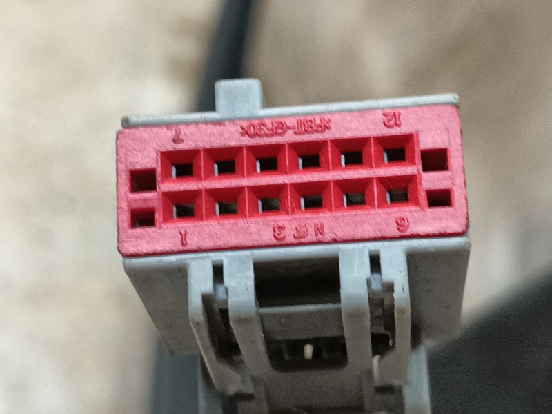 Recambio de retrovisor derecho para ford mondeo iv sedán (ba7) 2.0 tdci referencia OEM IAM 1701720  