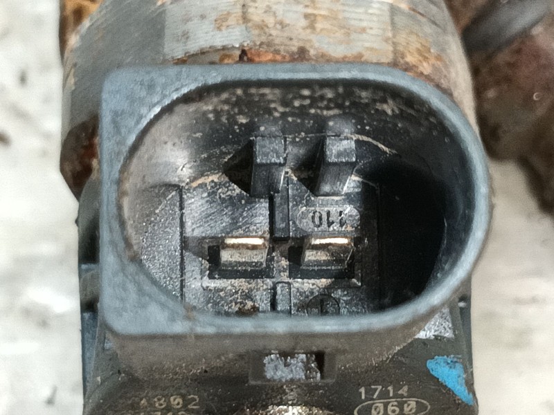 Recambio de inyector para bmw 2 active tourer (f45) 218 d referencia OEM IAM 13538514146  