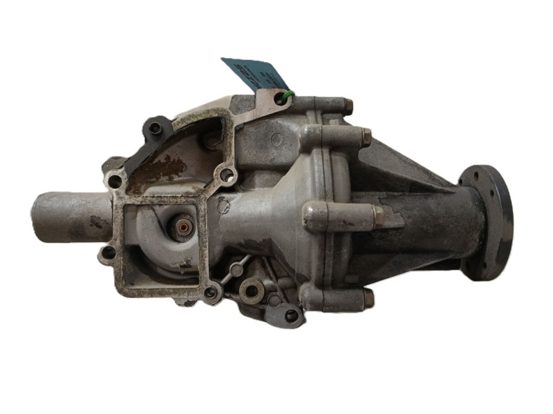 Recambio de bomba agua para ssangyong rexton 2.7 turbodiesel cat referencia OEM IAM   