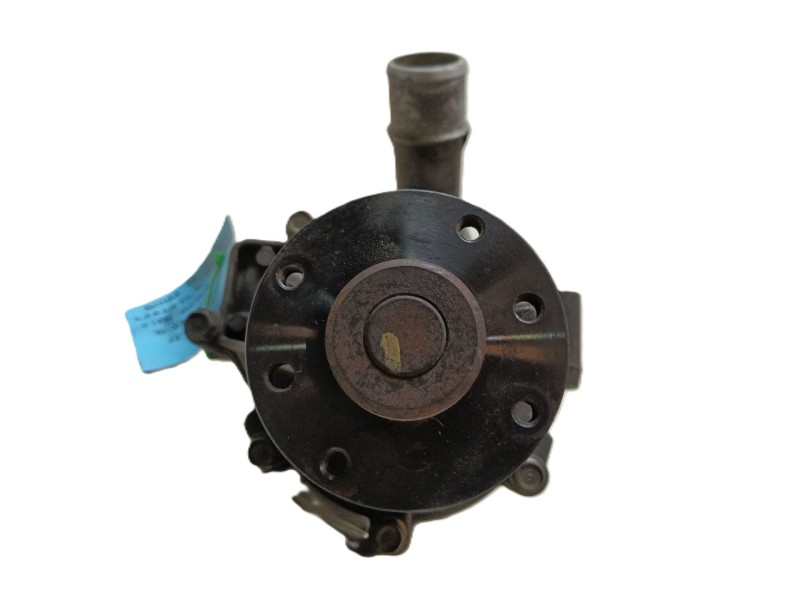 Recambio de bomba agua para ssangyong rexton 2.7 turbodiesel cat referencia OEM IAM   