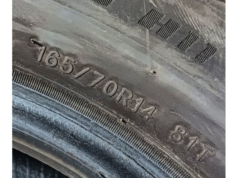 Recambio de neumatico para » otros... modelos referencia OEM IAM 165/70 R14 81T 2 ROADX