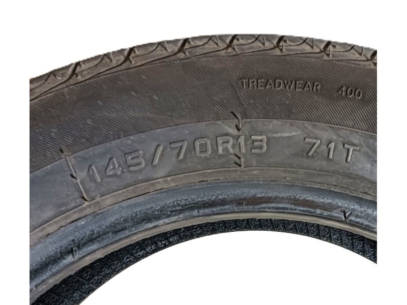 Recambio de neumatico para » otros... modelos referencia OEM IAM 145/70 R13 71T 2 OVATION