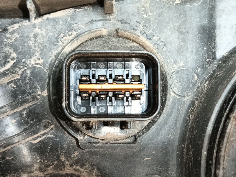 Recambio de faro derecho para chevrolet aveo hatchback (t300) 1.2 referencia OEM IAM   