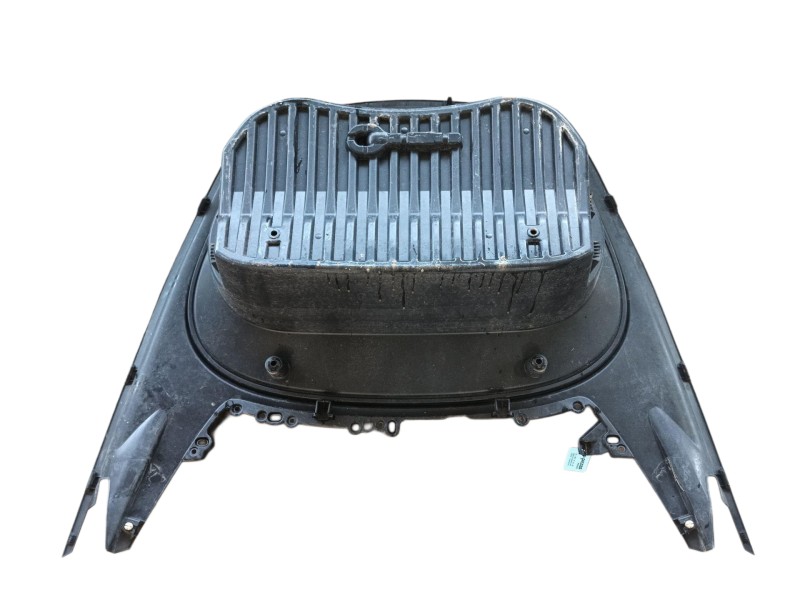 Recambio de moldura para tesla model 3 (5yj3) ev awd referencia OEM IAM  164535000 