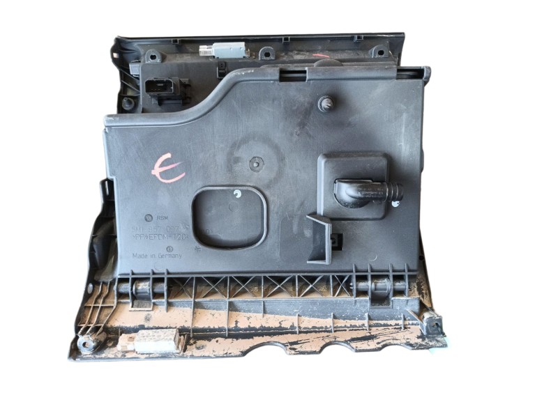 Recambio de guantera para volkswagen golf plus v (5m1, 521) 1.9 tdi referencia OEM IAM  5M185797 