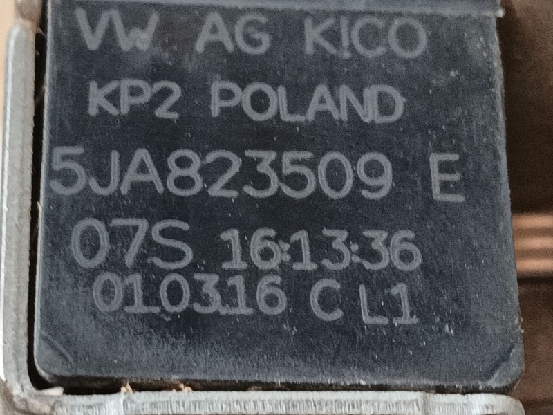 Recambio de cerradura capot para skoda rapid spaceback (nh1) 1.6 tdi referencia OEM IAM 5JA823509E 010316CL1 