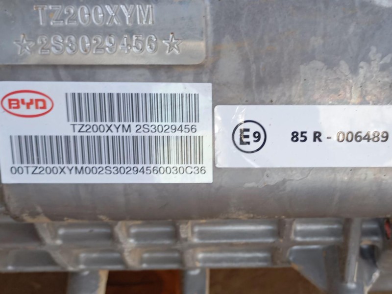 Recambio de motor completo para byd seal u referencia OEM IAM  TZ200XYM 