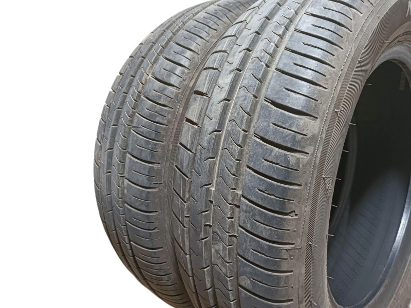 Recambio de neumatico para » otros... modelos referencia OEM IAM 165/65 R13 77T 2 WAXXIS