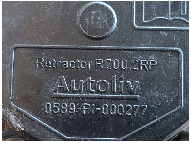 Recambio de cinturon seguridad trasero izquierdo para tesla model 3 (5yj3) ev awd referencia OEM IAM 111015401F  