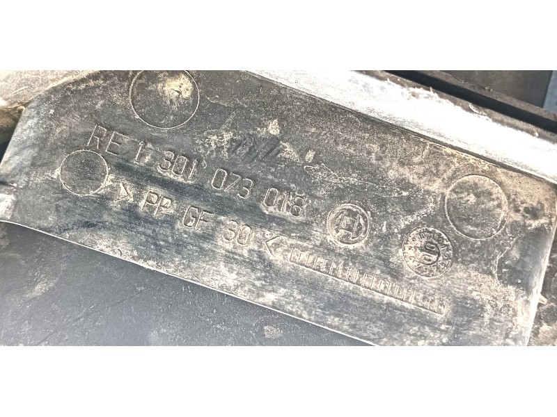 Recambio de faro derecho para bmw 3 (e46) 323 i referencia OEM IAM 63127165770  