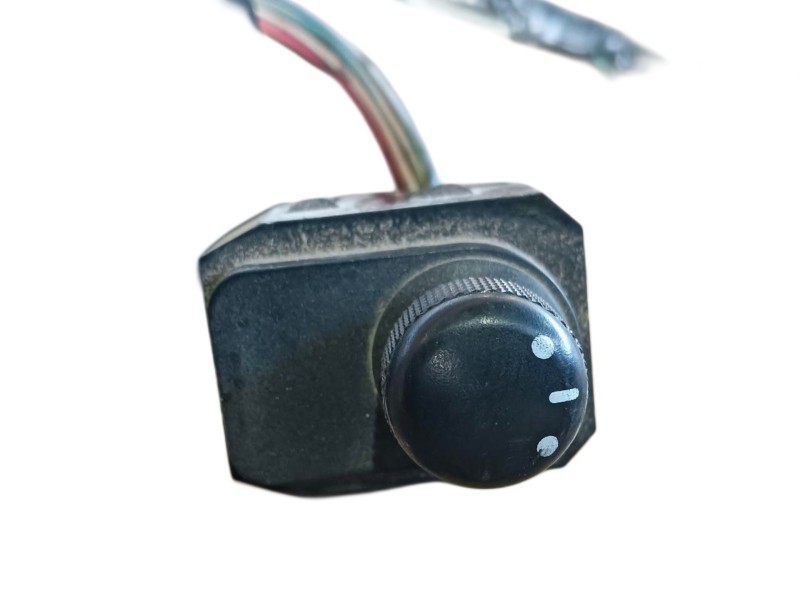 Recambio de mando elevalunas delantero izquierdo para suzuki swift iii (mz, ez) 1.3 ddis (rs 413d) referencia OEM IAM  62J002645