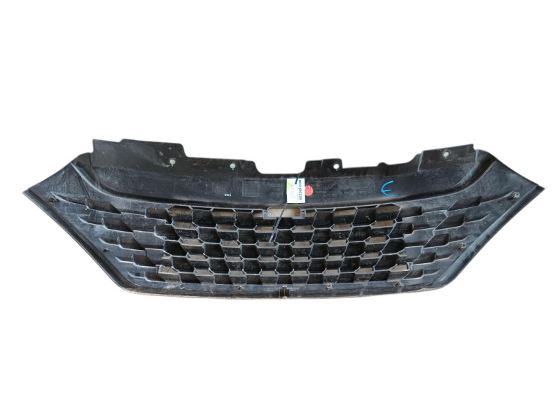 Recambio de rejilla delantera para iveco daily vi furgoneta 33s16, 35s16, 35c16, 40c16, 50c16 referencia OEM IAM   