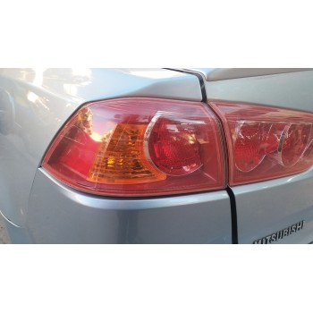 PILOTO TRASERO IZQUIERDO 8330A277 / 8336A077 / 8336A035 