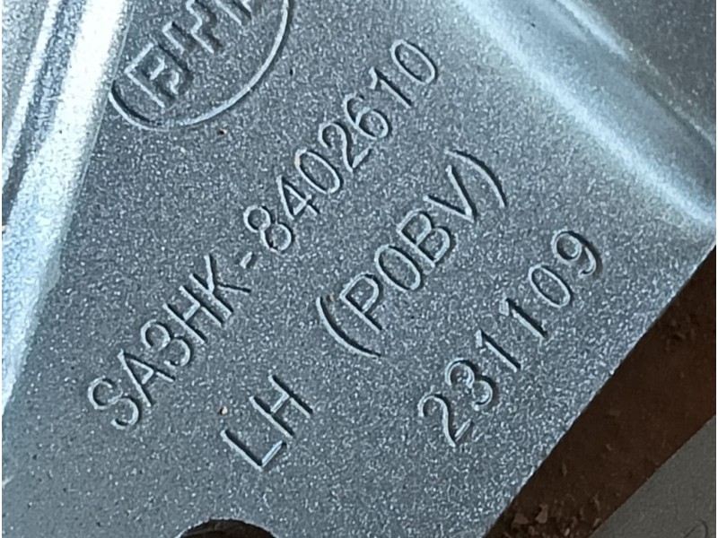 Recambio de bisagras capo para byd seal u referencia OEM IAM  SA3HK8402610 