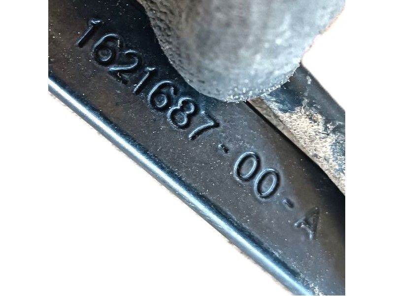 Recambio de brazo limpia delantero derecho para tesla model 3 (5yj3) ev awd referencia OEM IAM  162168700A 