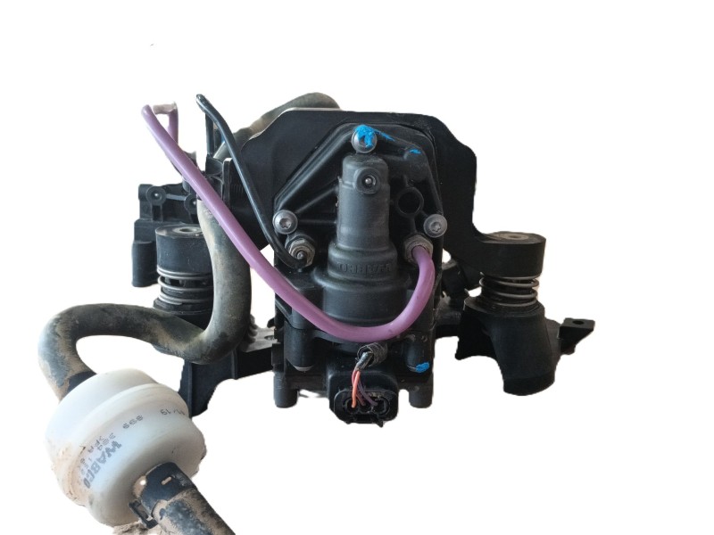 Recambio de bomba suspension para tesla model s (5yjs) referencia OEM IAM   