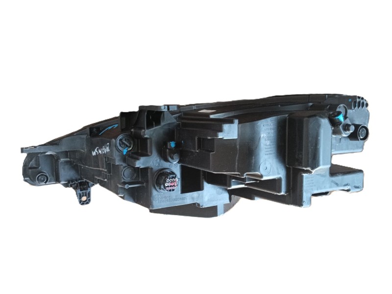 Recambio de faro derecho para byd seal u referencia OEM IAM   