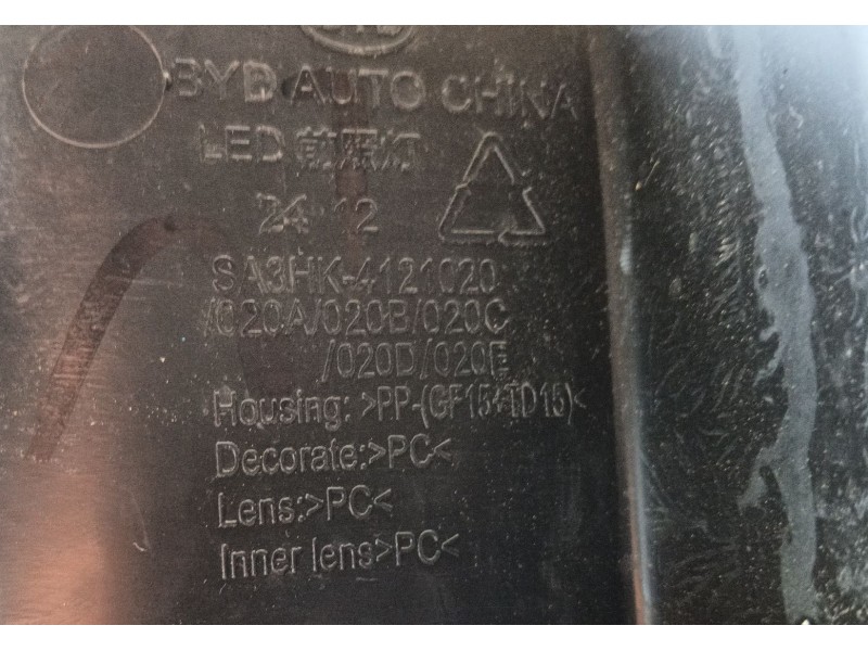 Recambio de faro derecho para byd seal u referencia OEM IAM   