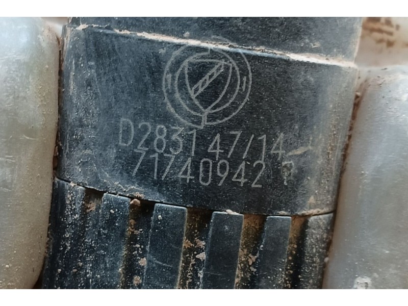 Recambio de deposito limpia para abarth 500 / 595 / 695 1.4 (312.axd1a) referencia OEM IAM 0000052109343 51820276 