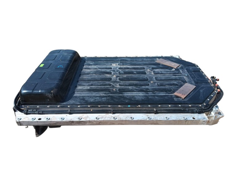 Recambio de bateria para ford mustang mach-e (cgw) ev 4x4 referencia OEM IAM 2825872  