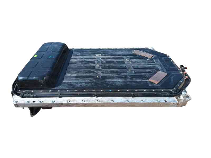 Recambio de bateria para ford mustang mach-e (cgw) ev 4x4 referencia OEM IAM 2825872  