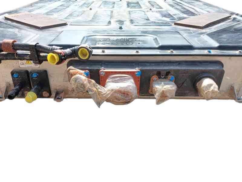 Recambio de bateria para ford mustang mach-e (cgw) ev 4x4 referencia OEM IAM 2825872  