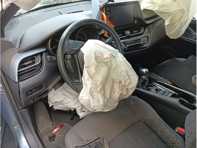 toyota c-hr (_x1_) del año 2021