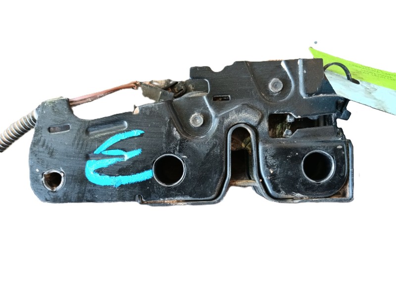 Recambio de cerradura capot para seat leon (1p1) 2.0 tdi 16v referencia OEM IAM 1P0823509A  