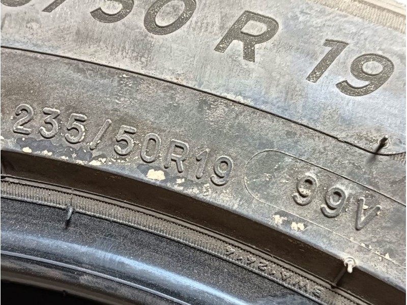 Recambio de neumatico para » otros... modelos referencia OEM IAM 235/50 R19 99V 2 MICHELIN
