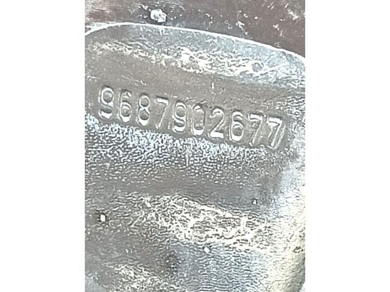 Recambio de llanta para citroën ds5 2.0 hdi 165 referencia OEM IAM 96879026ZV ET27 8Jx18