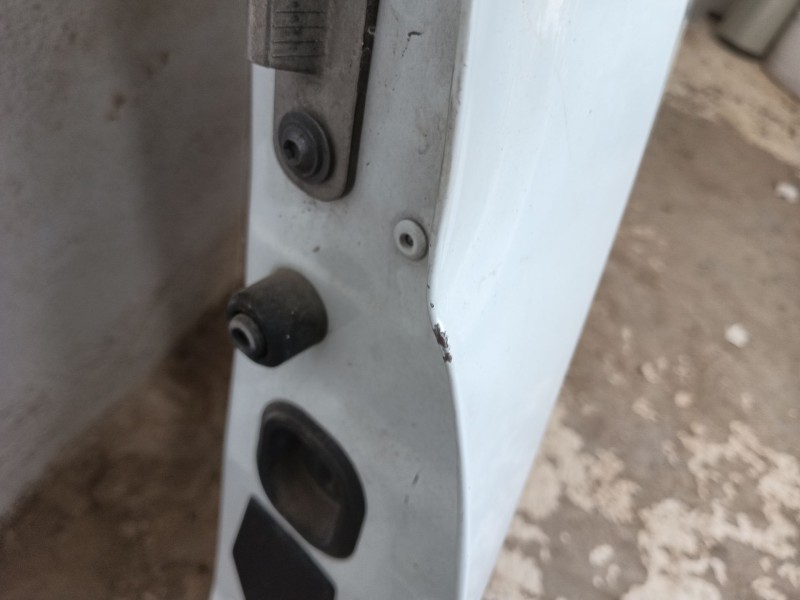 Recambio de puerta lateral corredera izquierda para dacia dokker monospace (ke_) 1.5 blue dci 95 (kejl) referencia OEM IAM   