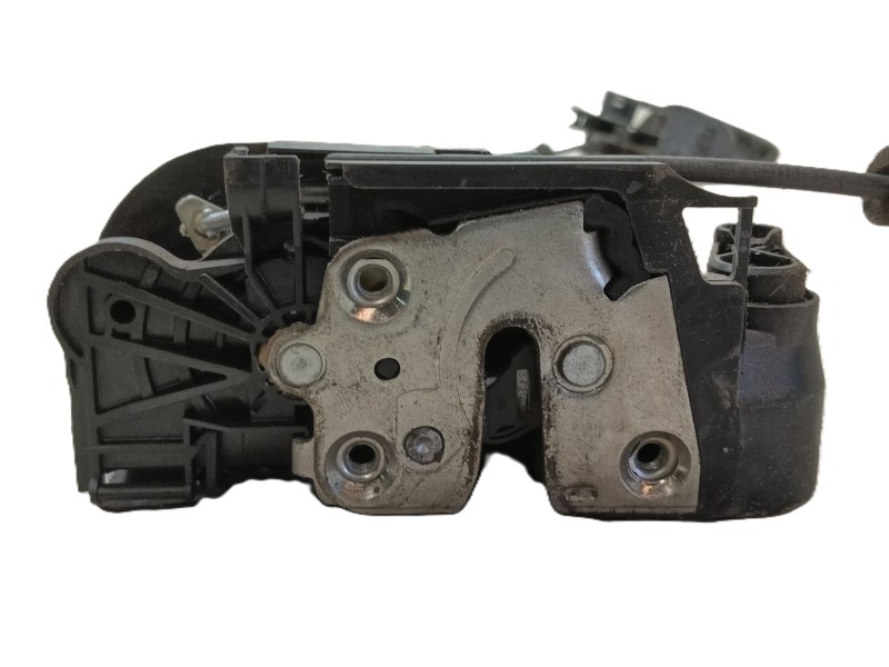 Recambio de cerradura puerta delantera izquierda para iveco daily vi furgoneta 33s16, 35s16, 35c16, 40c16, 50c16 referencia OEM 