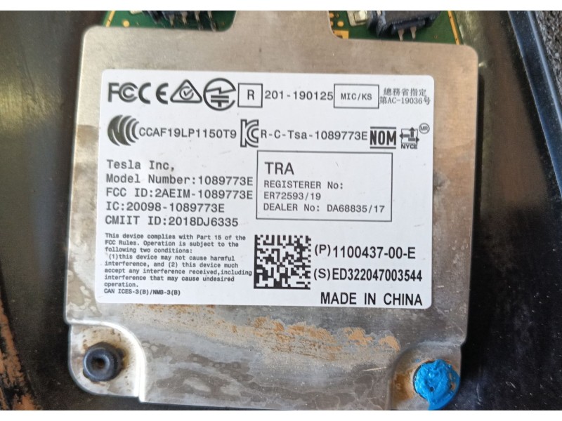 Recambio de moldura para tesla model 3 (5yj3) ev awd referencia OEM IAM   