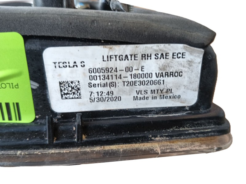 Recambio de piloto trasero derecho interior para tesla model s (5yjs) referencia OEM IAM   