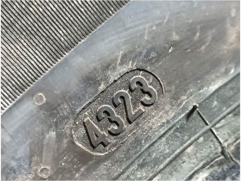 Recambio de neumatico para » otros... modelos referencia OEM IAM 215/60 R17 96V 2 PIRELLI